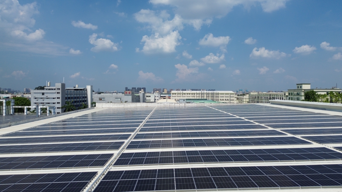 助力清潔能源發展-東華機械光伏發電項目正式投入使用